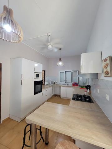 Appartement T4 meublé en rez-de-chaussée avec terrasses À découvrir sans tarder !