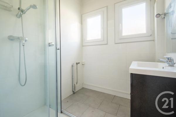 Appartement F3 à vendre  3 pièces - 62,69 m 2   CONTES  - 06