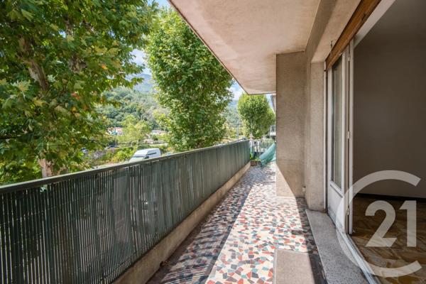 Appartement F3 à vendre  3 pièces - 62,69 m 2   CONTES  - 06