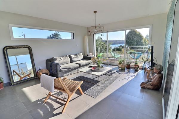 Le Relecq-Kerhuon (29480) Le Relecq-Kerhuon – Maison contemporaine avec vue rade et lumière plein Sud