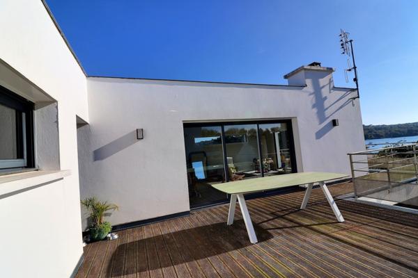 Le Relecq-Kerhuon (29480) Le Relecq-Kerhuon – Maison contemporaine avec vue rade et lumière plein Sud