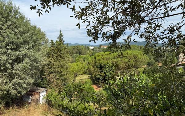 Maison à vendre    4 pièces •  Lablachère