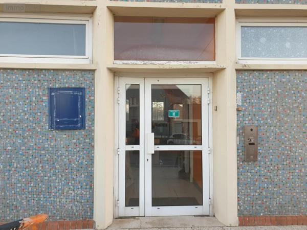Location - Fonds et/ou murs commerciaux Leforest 62790 66 m 2