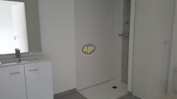 Appartement à louer Nantes : 1 pièces, 29m² avec 0 chambre(s) à 475€ - AJP Immobilier Nantes Sud