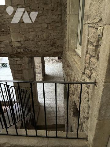 dans un immeuble en copropriété un appartement de type 2