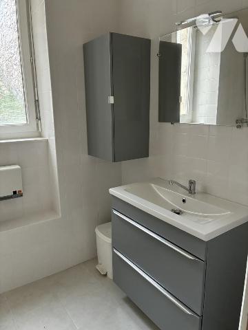 dans un immeuble en copropriété un appartement de type 2