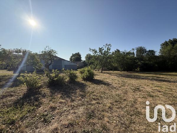 Terrain à vendre 2 220 m² Vouillé
