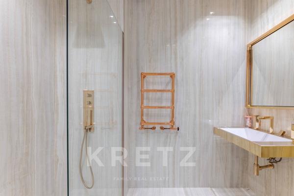 Appartement traversant Avenue Victor Hugo