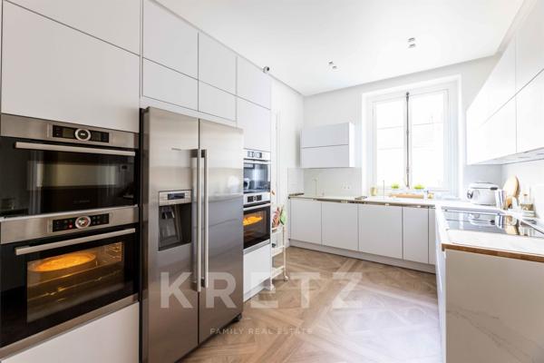 Appartement traversant Avenue Victor Hugo