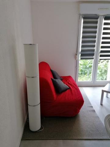 Arras (62000) appartement de type 2 meublé proche gare et université + place de parking