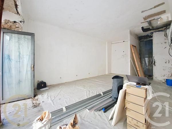 à vendre  27,01 m 2   CANNES  - 06