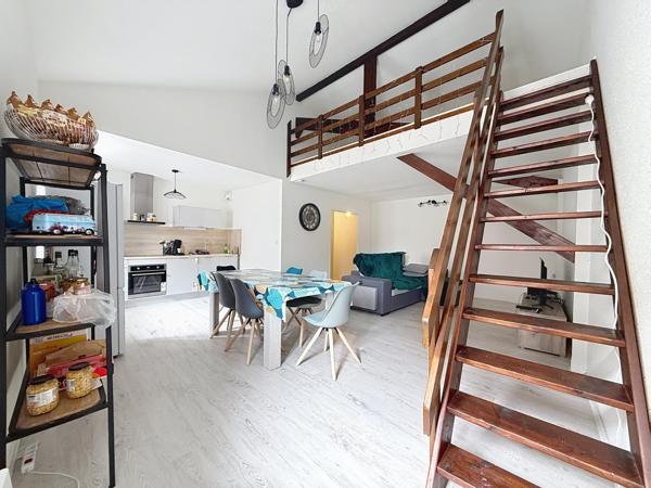 Appartement T3 rénové de 81 m²