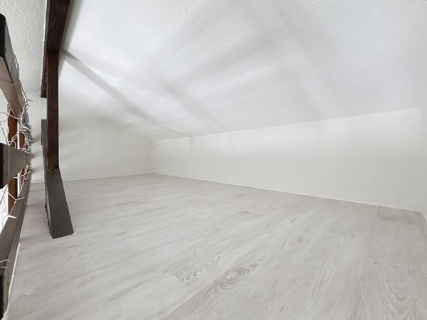 Appartement T3 rénové de 81 m²