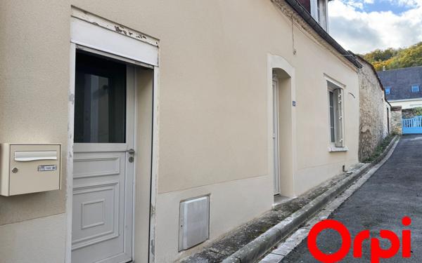 Maison à louer    3 pièces • 67 m2 Bruyères-et-Montbérault