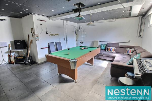 COUP DE COEUR : Maison Moderne d'environ 140 m² à Meyzieu centre au calme, commerces et Tram à proximité