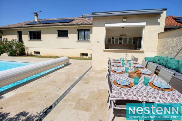 COUP DE COEUR : Maison Moderne d'environ 140 m² à Meyzieu centre au calme, commerces et Tram à proximité
