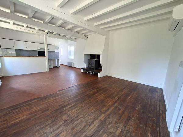 A LOUER - MONTESQUIEU VOLVESTRE - Appartement T3 84 m²  avec jardin - G820-FG