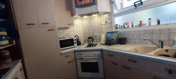 Appartement 2 pièces avec balcon filant et garage