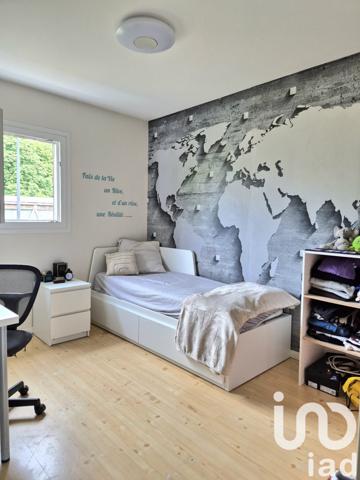 Maison à vendre 6 pièces 120 m² Saint-Germain-lès-Corbeil