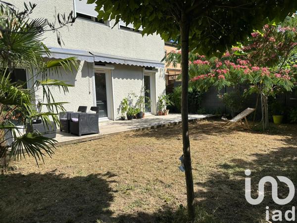 Maison à vendre 6 pièces 120 m² Saint-Germain-lès-Corbeil