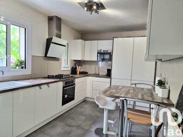 Maison à vendre 6 pièces 120 m² Saint-Germain-lès-Corbeil