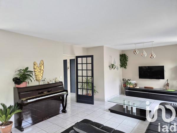 Maison à vendre 6 pièces 120 m² Saint-Germain-lès-Corbeil