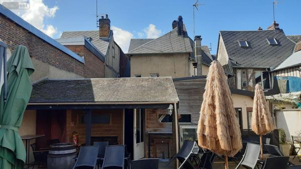 Local mixte (Professionnel/Habitation) à vendre à Conches-en-Ouche dans l'Eure (27190), ref : LOCALBARB