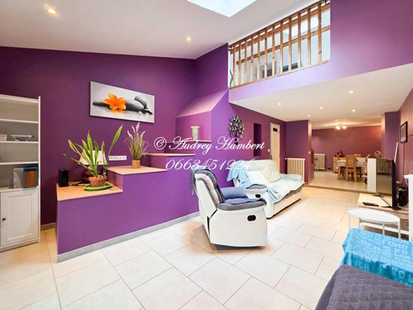 EXCLUSIVITE STE TULLE, MAISON DE VILLAGE au calme, 142 M² avec terrasse, atelier et double garage