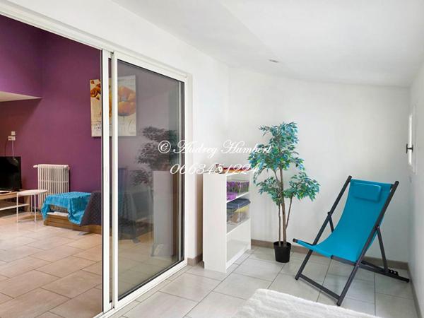 EXCLUSIVITE STE TULLE, MAISON DE VILLAGE au calme, 142 M² avec terrasse, atelier et double garage