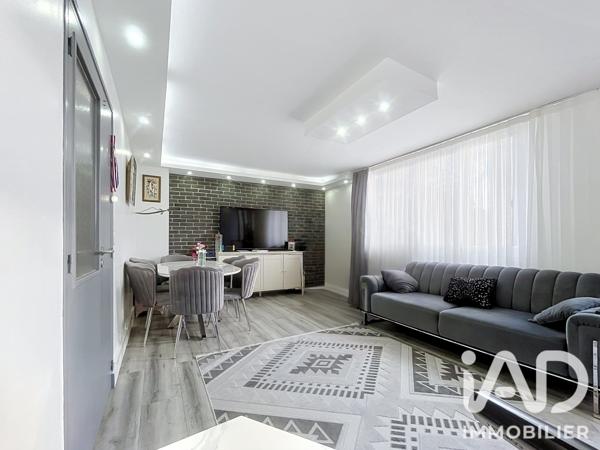 Appartement à vendre 4 pièces 63,8 m² Clichy-sous-Bois