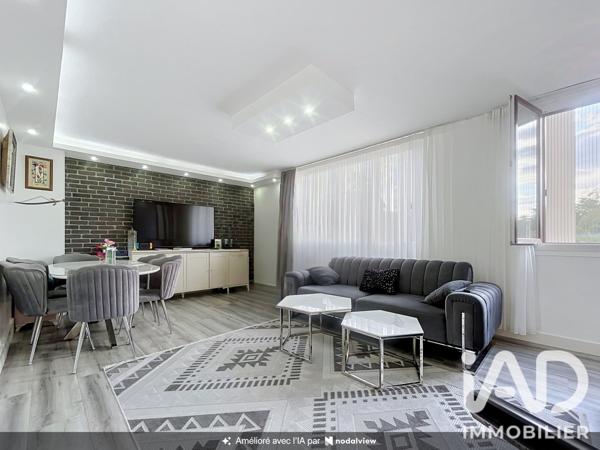 Appartement à vendre 4 pièces 63,8 m² Clichy-sous-Bois