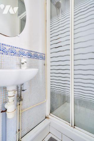 Paris 20, Gambetta : appartement 2 pièces 33.60 m2 + parking