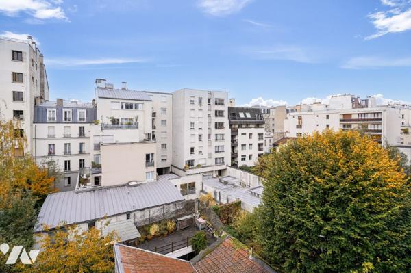 Paris 20, Gambetta : appartement 2 pièces 33.60 m2 + parking