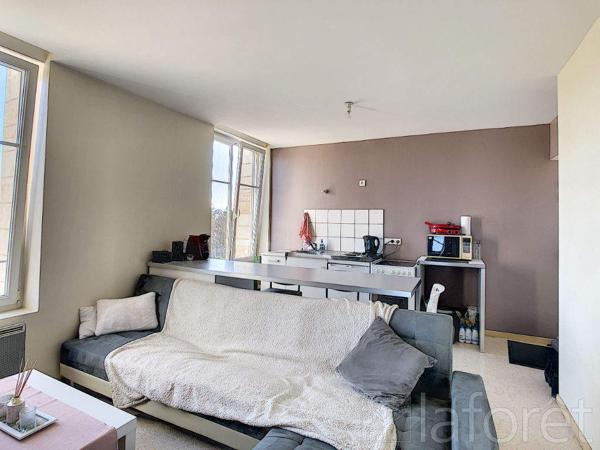 Location appartement près de Neufchâteau - 2 pièce(s) - 35 m² - 350 € / mois