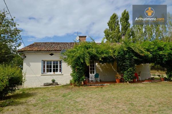 Vente                                                      Maison
                        
                     3 pièces                      83 m2                     à Lévignac-de-Guyenne