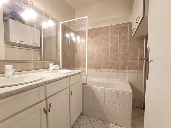 Appartement dans résidence entièrement rénovée