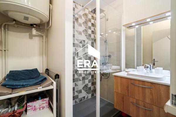 Appartement Courbevoie 4 pièce(s) 85.19m2