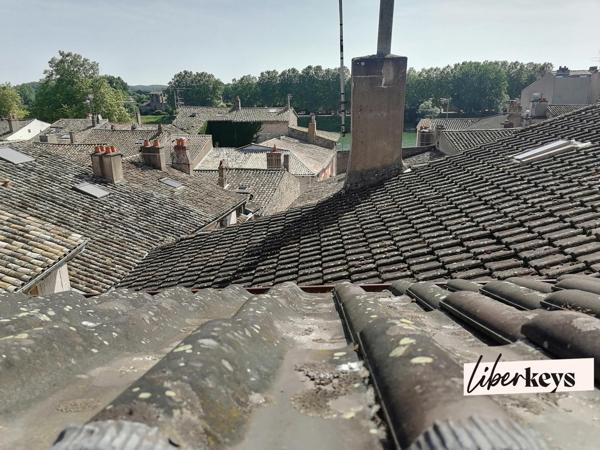 Maison de ville 109 m² à rénover – Hyper centre Tournus