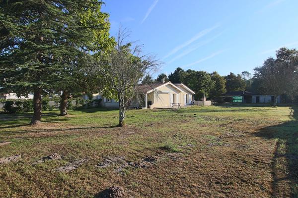 Maison Salles 5 pièce(s) 119.08 m2