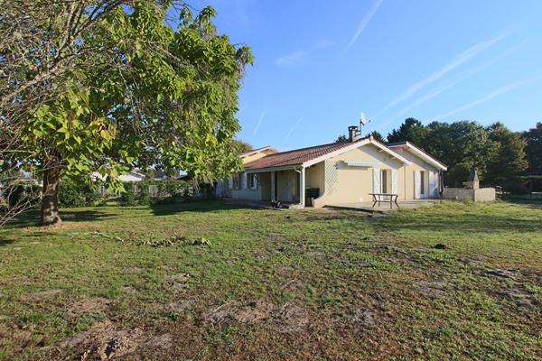 Maison Salles 5 pièce(s) 119.08 m2