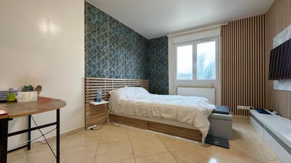 Maison Villabe 10 pièce(s) 172 m2