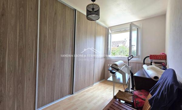 PROCHE DE MAINTENON - Maison familiale 8 pièces -189 m²