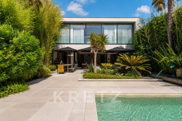 Bordeaux – Caudéran | Villa d'architecte de 400 m², une oasis contemporaine au cœur de la ville