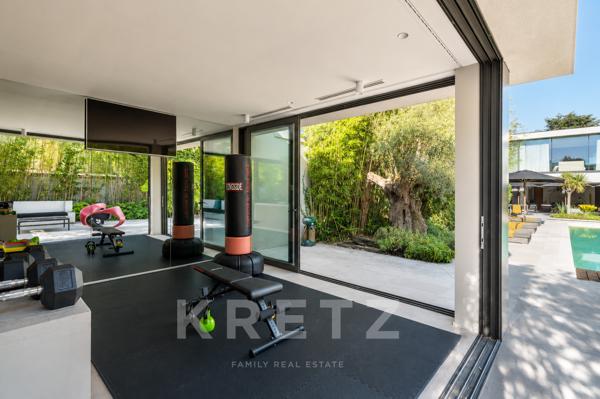Bordeaux – Caudéran | Villa d'architecte de 400 m², une oasis contemporaine au cœur de la ville