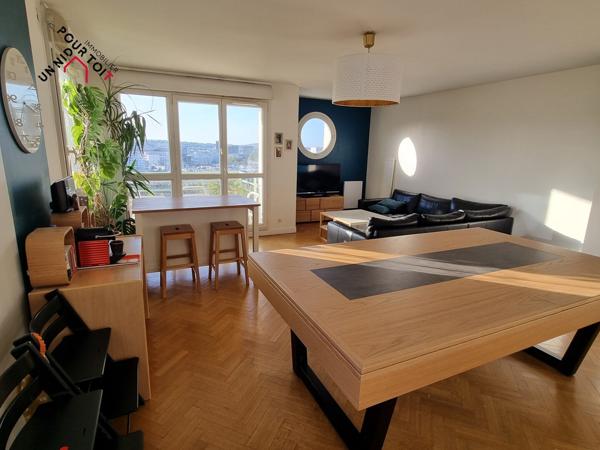 Appartement avec terrasse type 5 100M²
