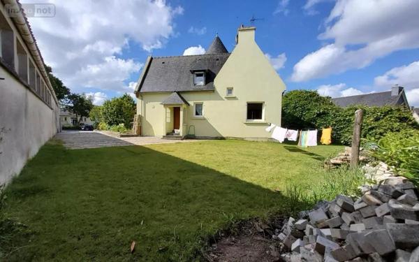 Achat - Maison Carhaix-Plouguer 29270 7 pièces 143 m 2 951 m 2