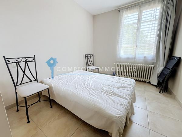 Maison
                                                                                                                                                                                                                                                                                                                        4 pièce(s)                                                                                                                                                                                                          3 chambre(s)                                                                                                                                                                                                          104  m²