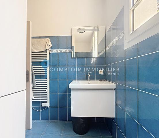Maison
                                                                                                                                                                                                                                                                                                                        4 pièce(s)                                                                                                                                                                                                          3 chambre(s)                                                                                                                                                                                                          104  m²