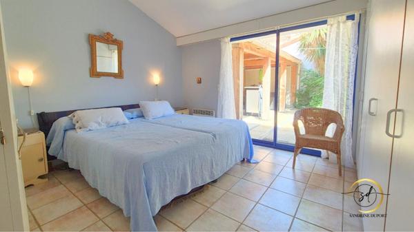 Villelongue de la Salanque Maison T4  88.8m avec patio cuisine  et salon d'été