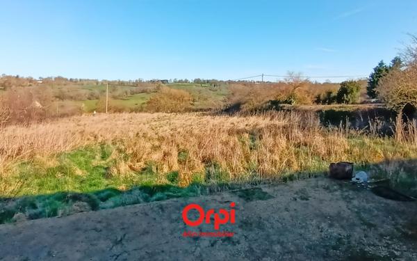 Maison à vendre    3 pièces •  Viplaix